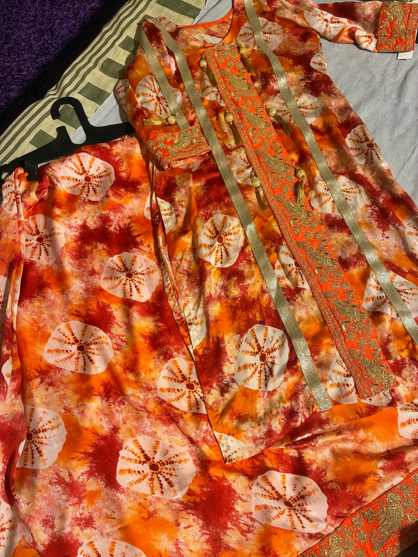 Narangi Tie-n-Dye Ensemble