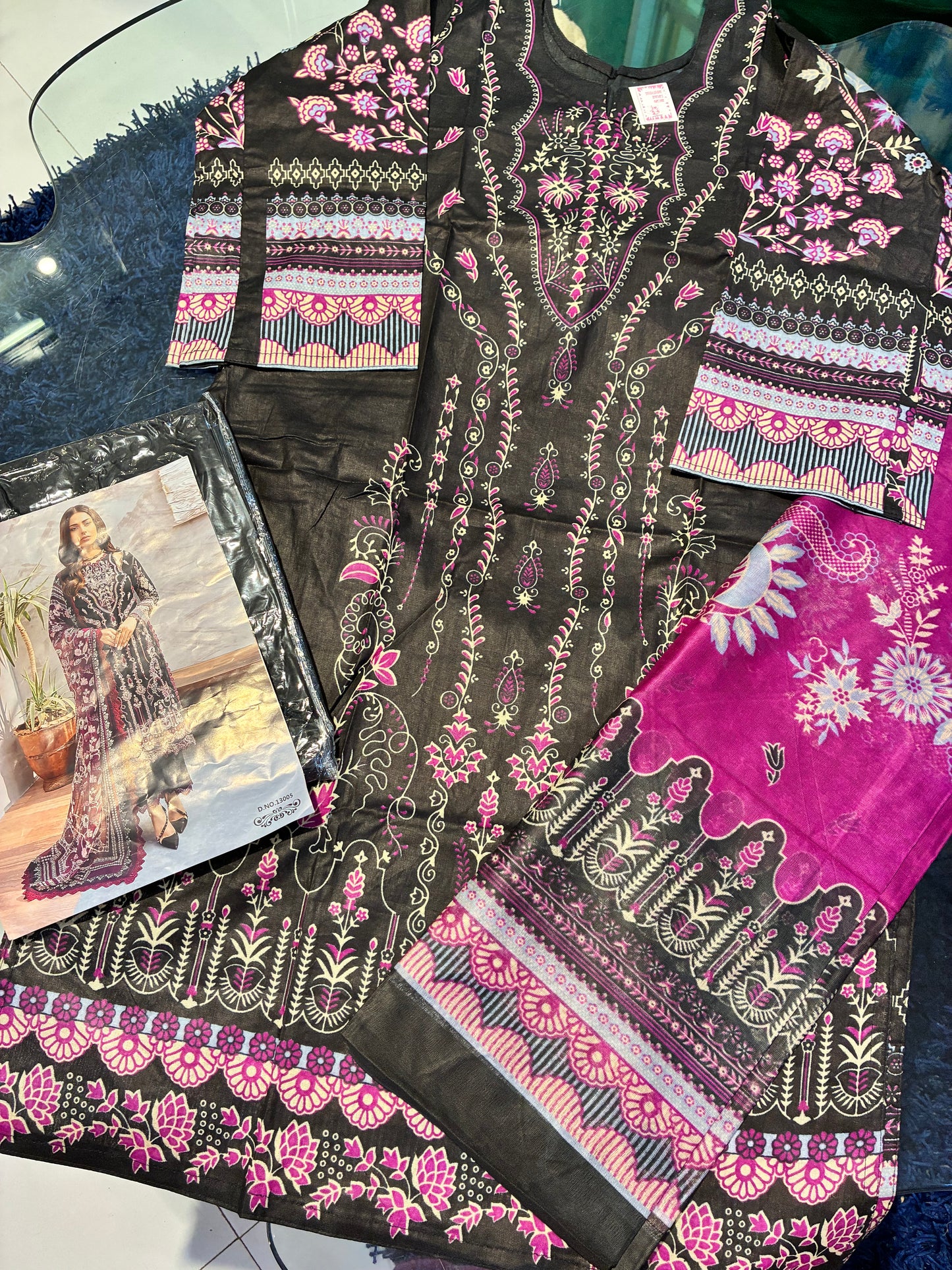 Sunehri Magenta Noir | Lawn Cotton Pakistani Suit Set