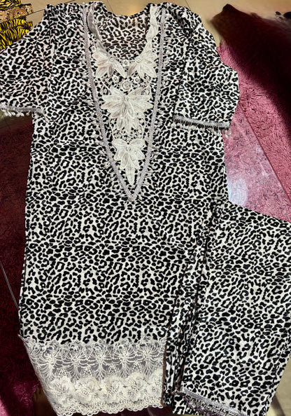 Duchess of the Wild Luxe Ensemble