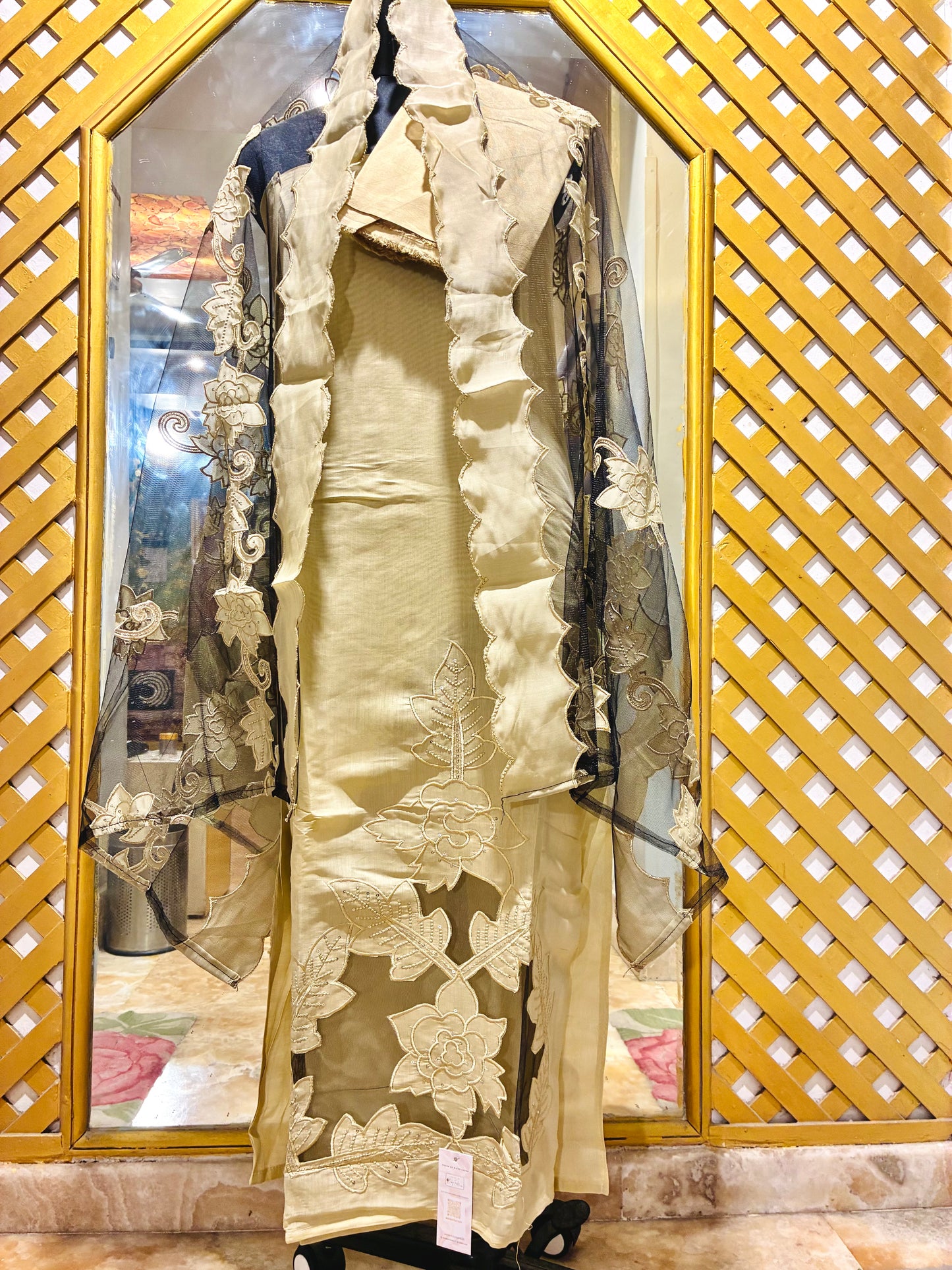 Petal Whisper Patchwork Mulmul Suit Set