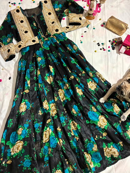 Noor-E-Raat Floral Gown