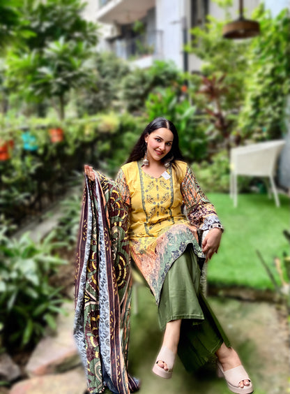 Noor-E-Zahra | Lawn Cotton Pakistani Suit Set
