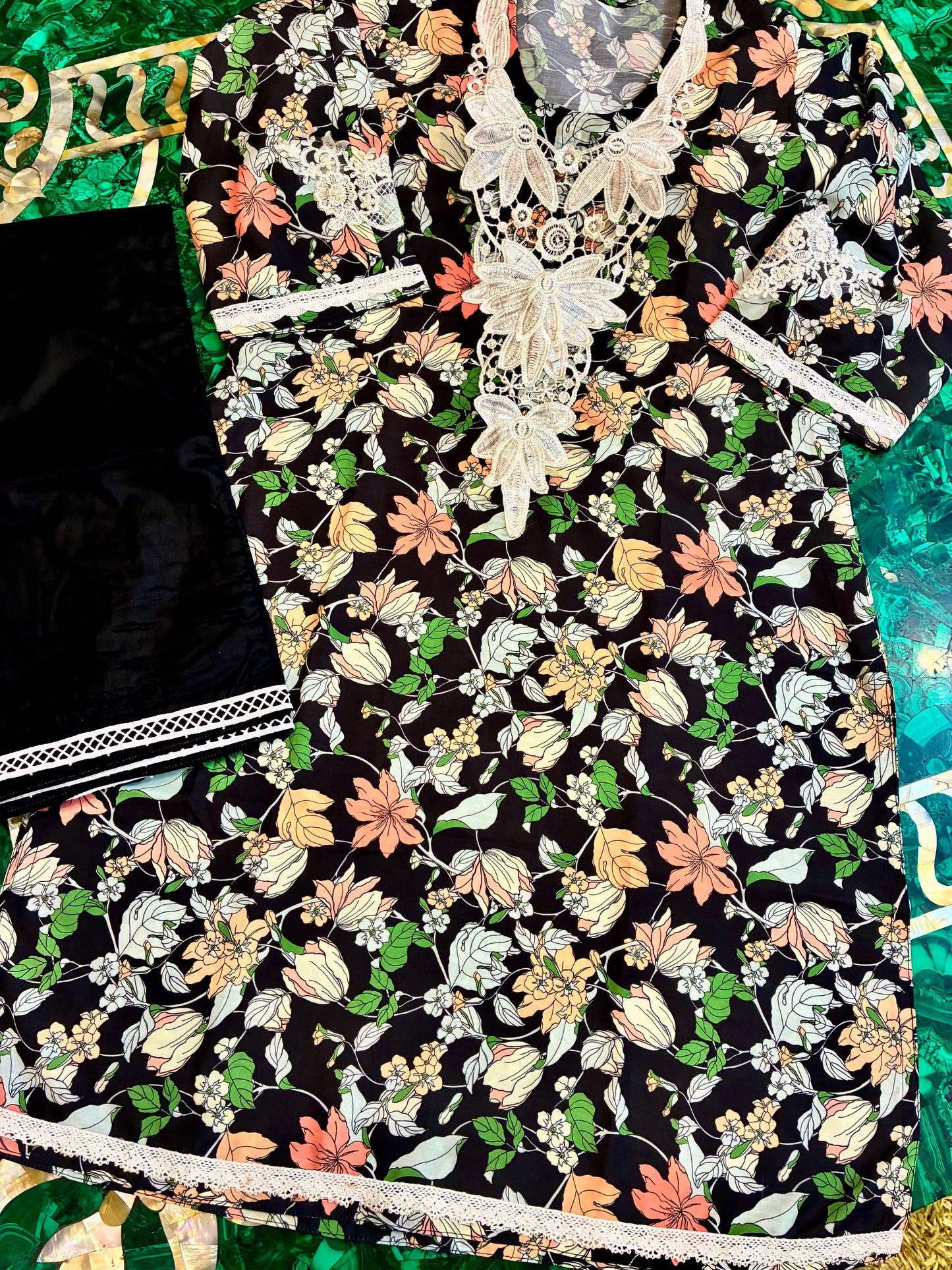 Noir Bloom Cotton Kurta Set