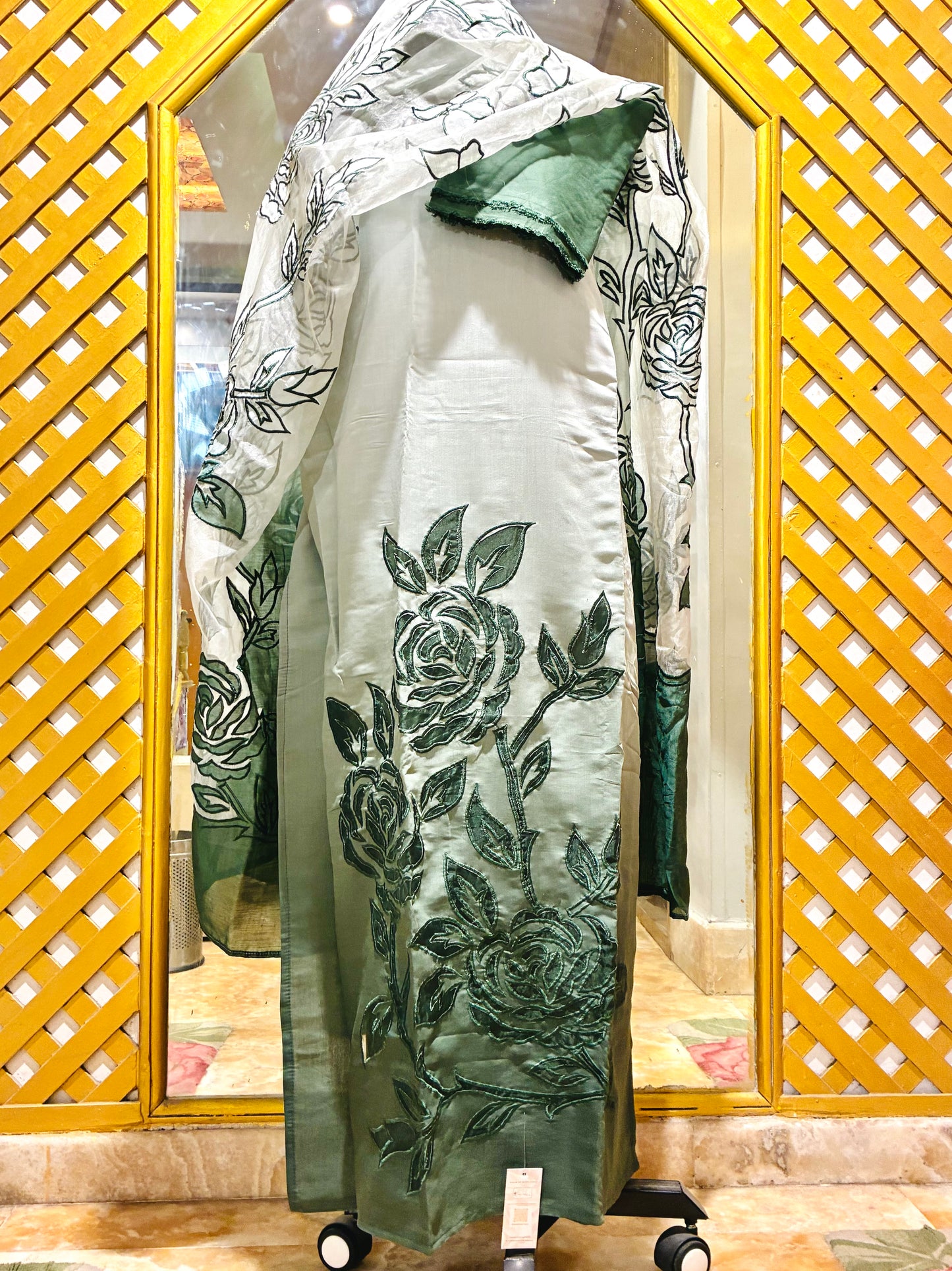 Rose Aangan Cutwork Mulmul Suit Set