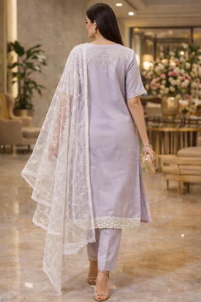 Zariya Glow Pakistani Suit Set