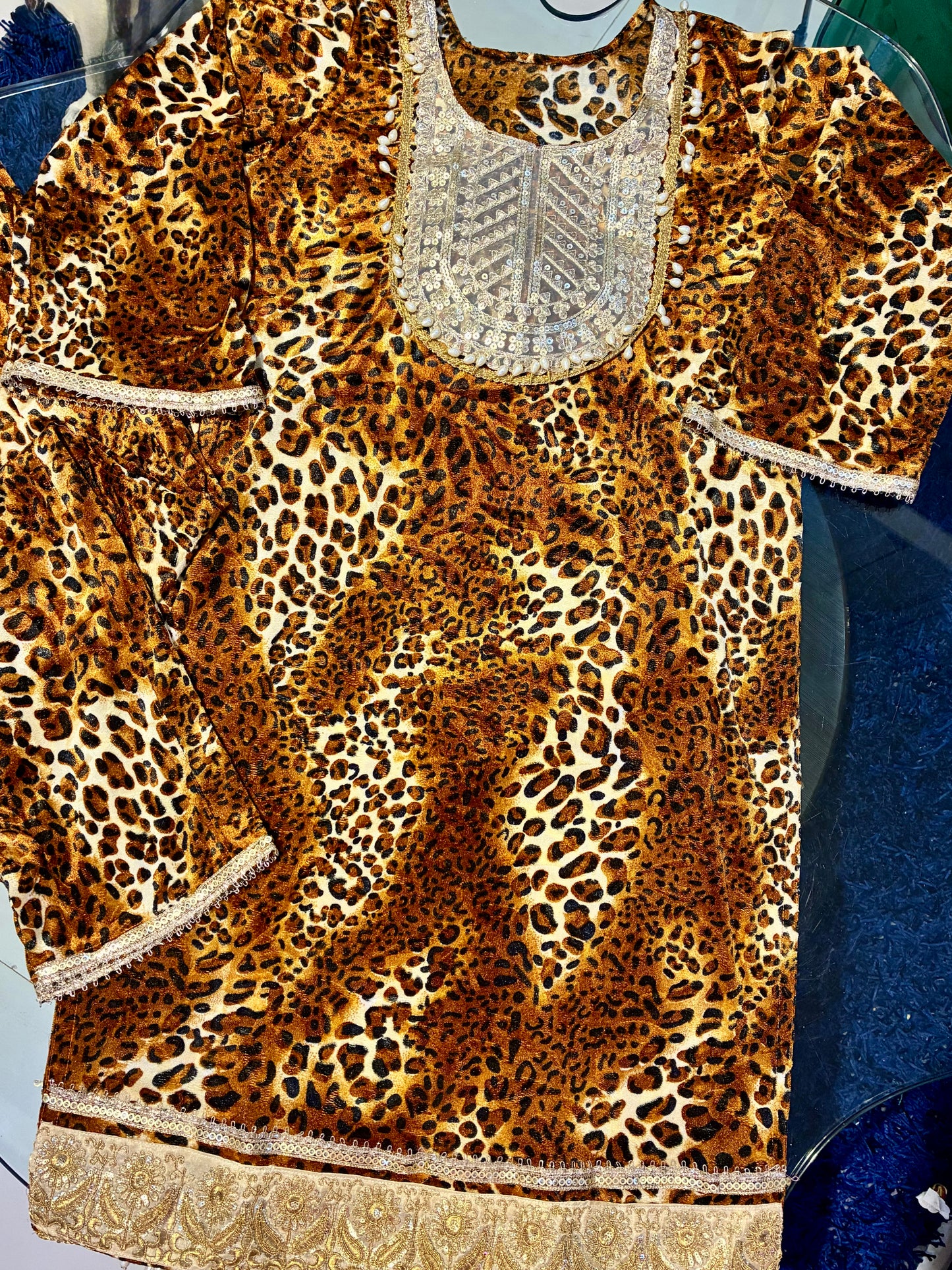 Queen of Spots Regal Ensemble