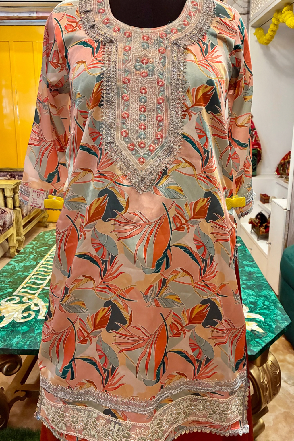 Starry Floral Ensemble